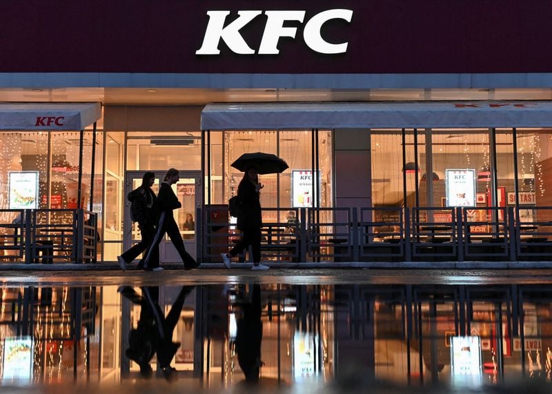 KFC signs Coca-Cola on as new beverage partner, ditching PepsiCo