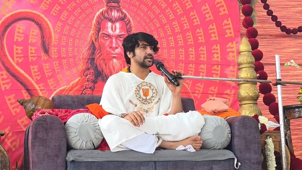 ‘No VIPs Before God,’ Bageshwar Dham's Dhirendra Shastri Blames VIP Darshan For Ujjain & Bihar Stampede, Urges Temples To End Special Entry System | VIDEO