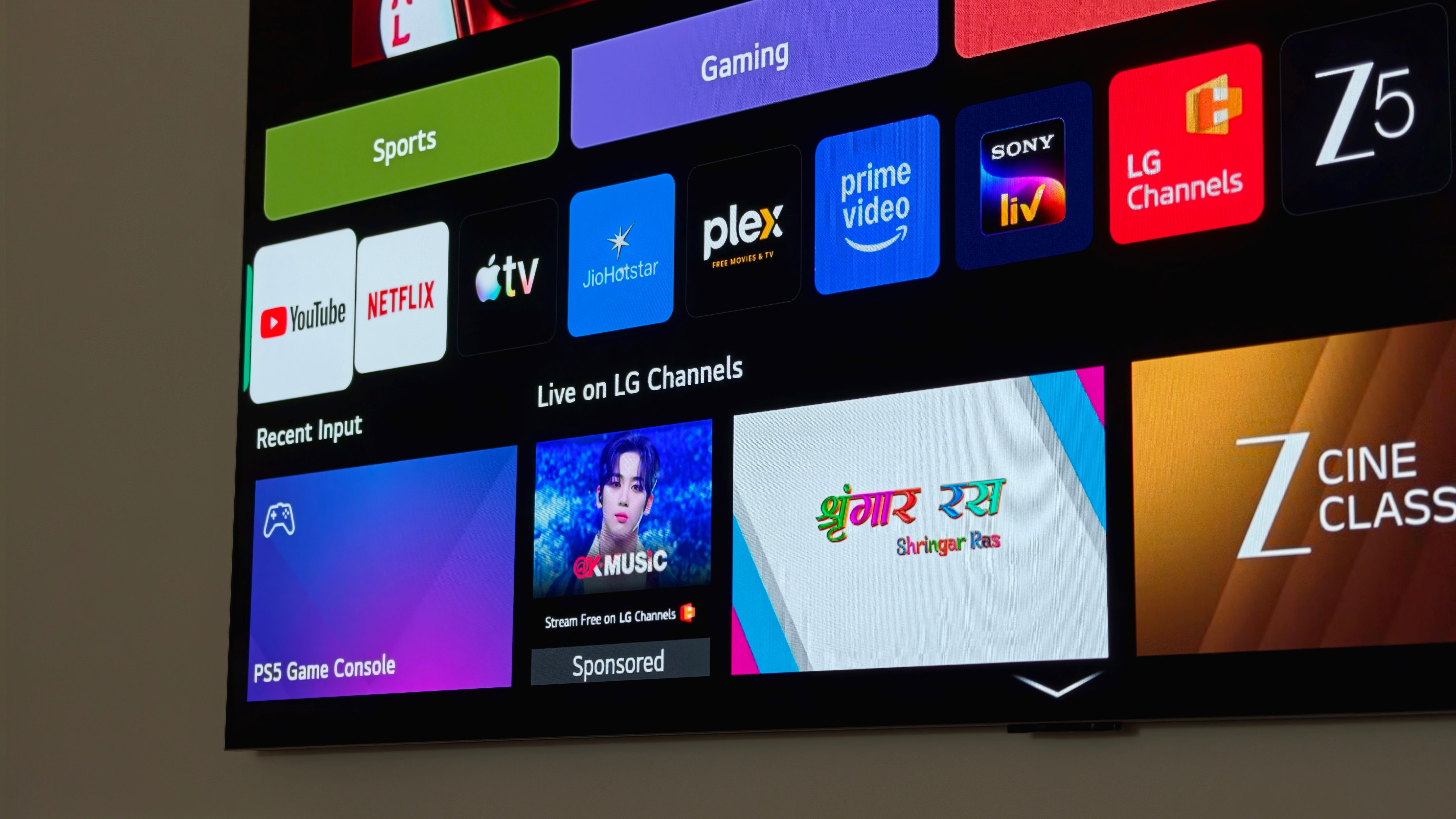 I tried ditching Plex for Jellyfin, but my TV brought me right back