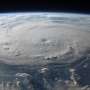 New model measures full economic value of accurate hurricane forecasts