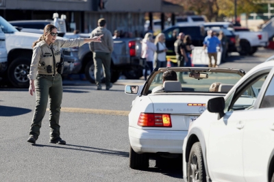 Shooter killed at Oregon elementary school; CNN, CBS report four dead in violence