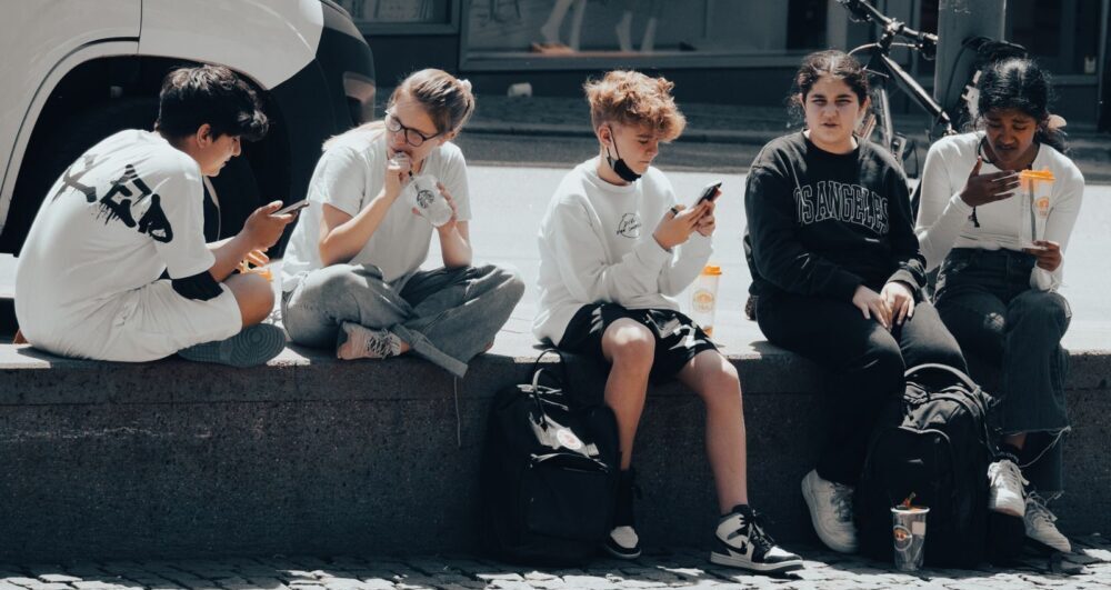 French Youth Social Media Ban Collapses in Court as EU Readies Regulation