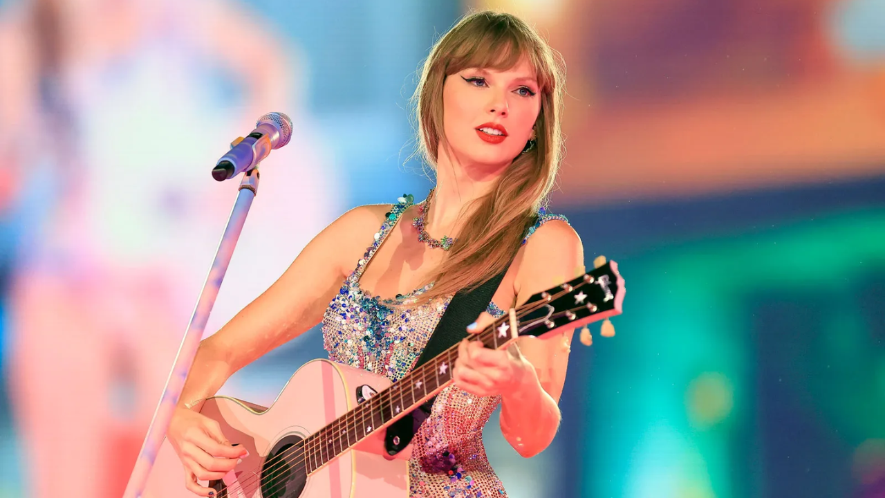 Taylor Swift's 2011 book donation helped save Pennsylvania library