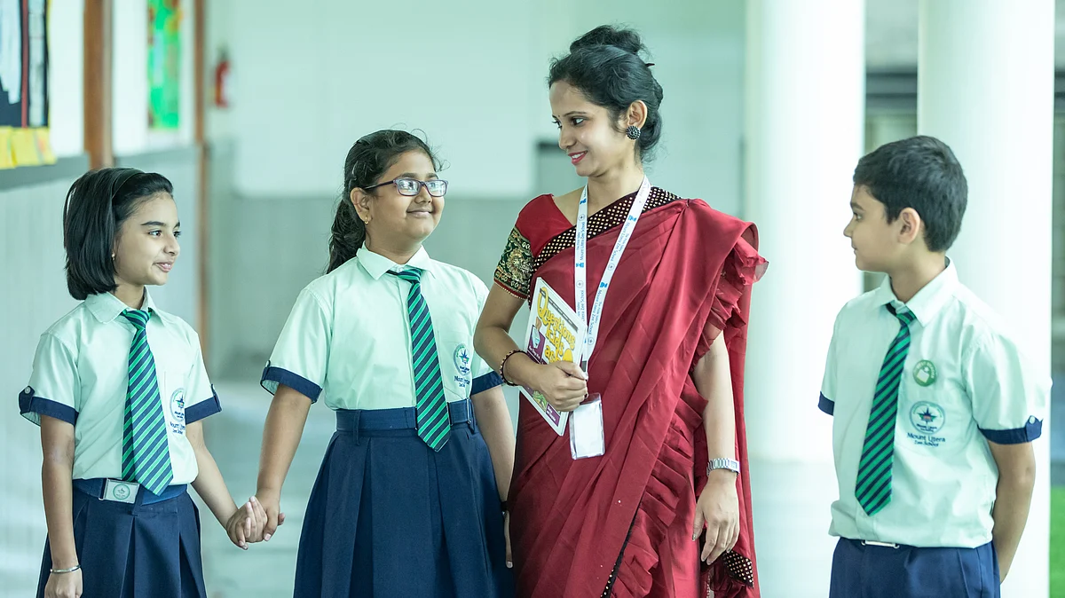 UDISE+ 2025-26: 24.72 Crore Students, 1.03 Crore Teachers; 1 In 3 Schools Still Without Internet
