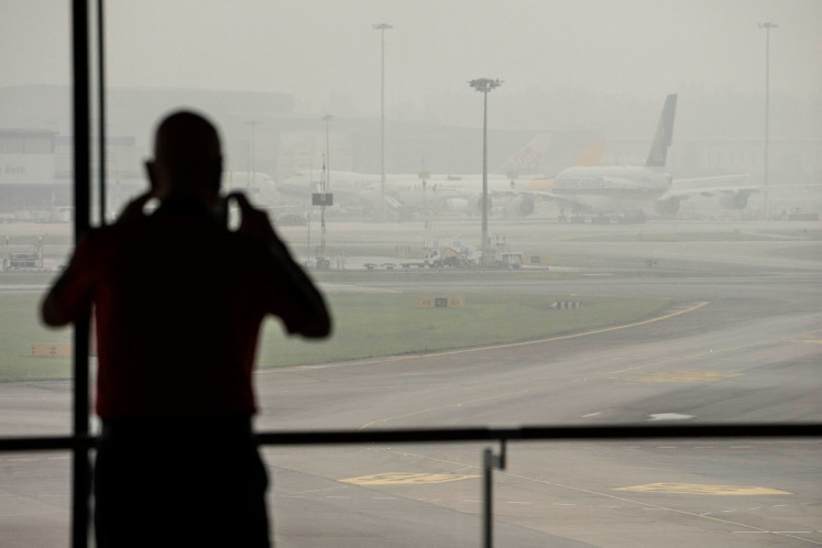 Wong weighs haze prosecutions as Singapore air quality worsens