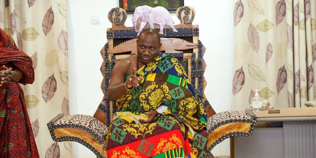 Sunyani Paramount Chief warns chiefs over sale of cemetery lands