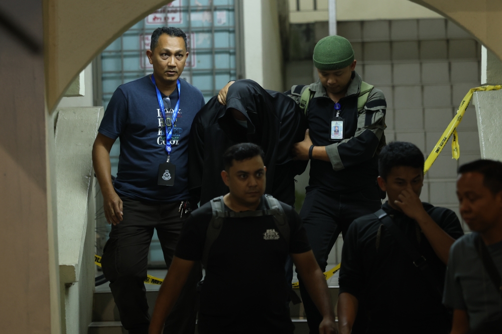 Police confirm AKPS officer killed in KLIA quarters domestic dispute, knife seized, husband remanded