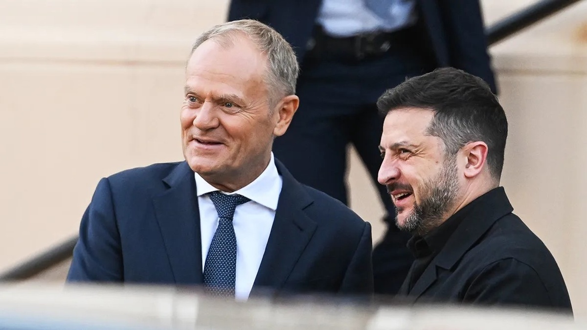 Zelenskyy meets Tusk in Brussels