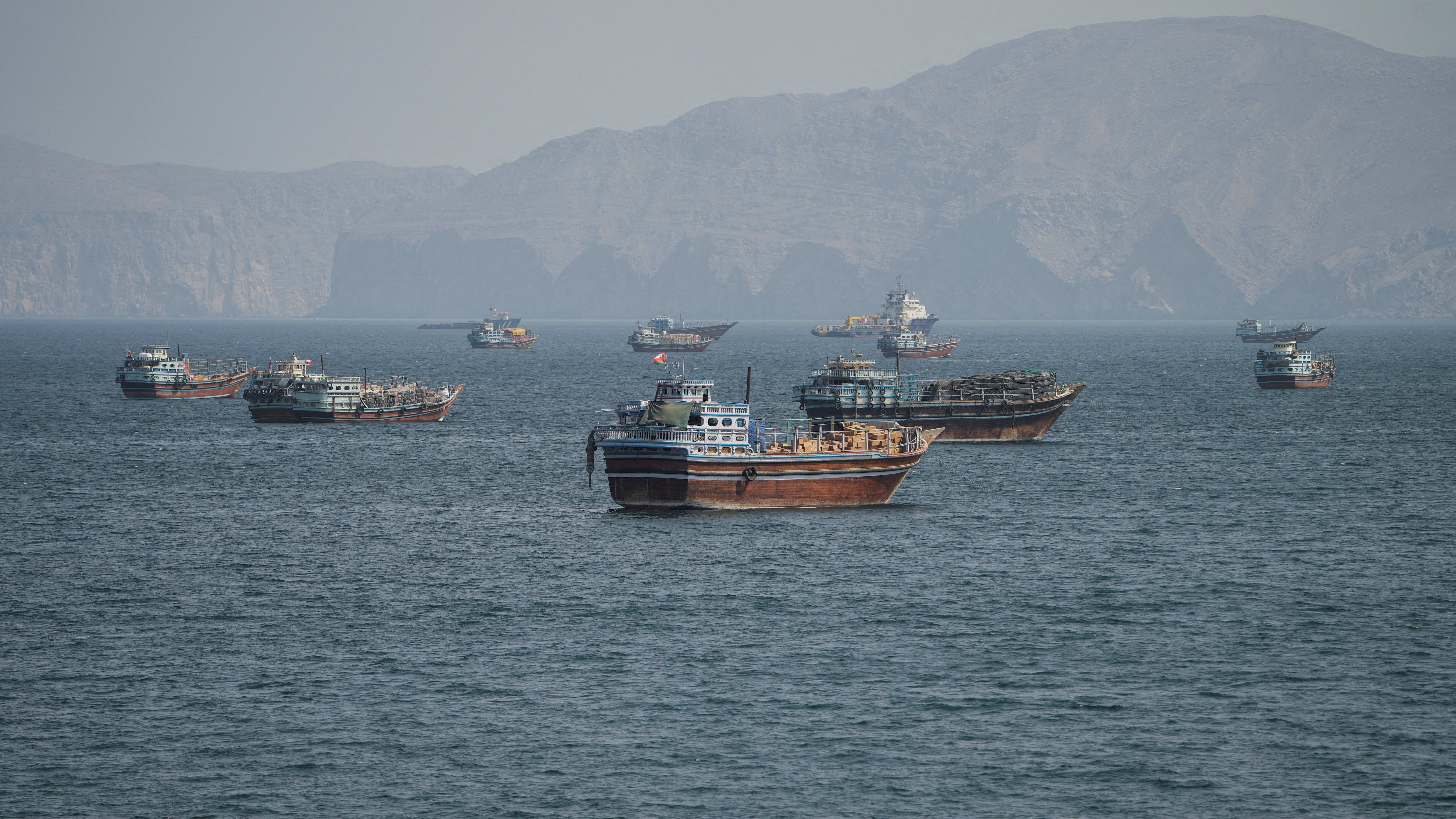 Oil prices ease but head for another weekly gain on Middle East supply concerns