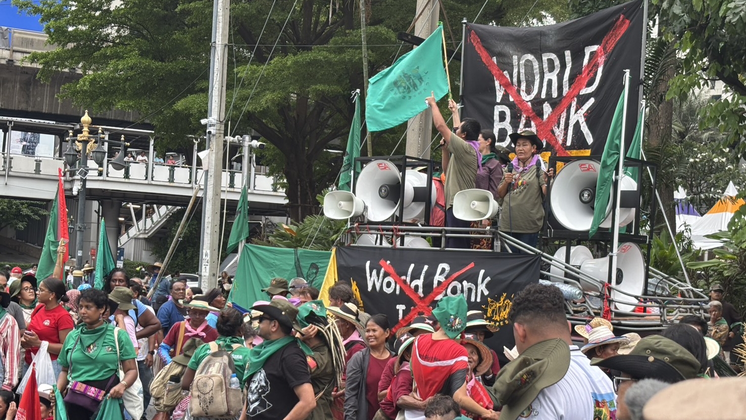 Anti-IMF protesters issue six demands before ending Bangkok rally