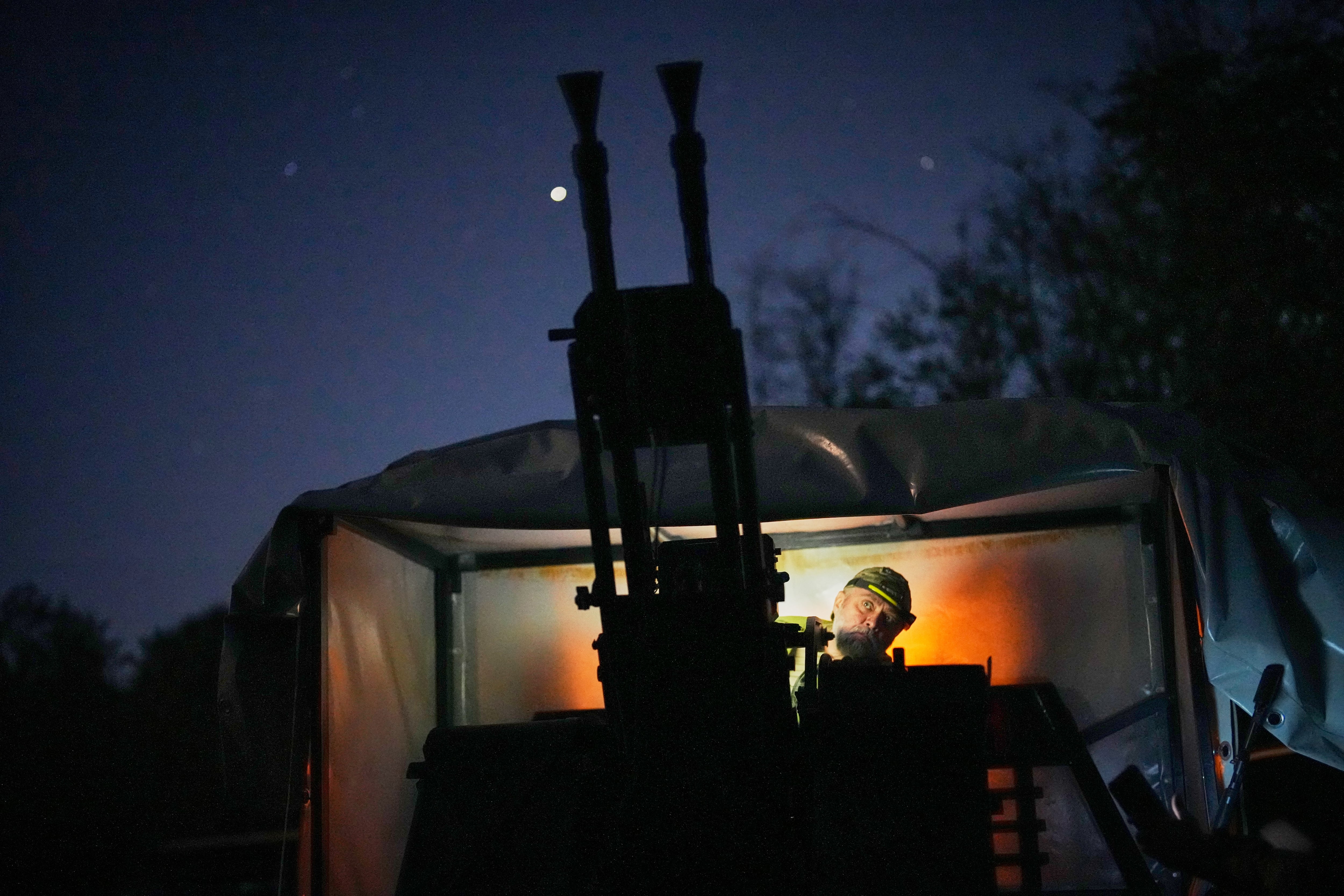 Ukraine needs Starlink satellites to fight the war, but the Pentagon holds the reins