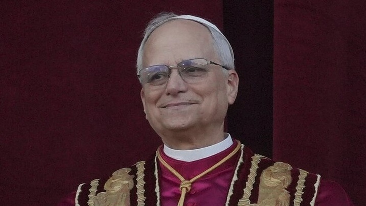 Pope calls for ceasefire during phone call with Putin to help people in Oleshky