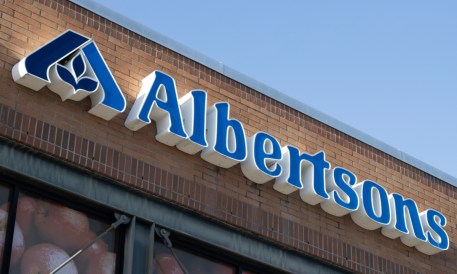 Albertsons AI Assistants Drive Immediate 26% Basket Growth Among Early Adopters