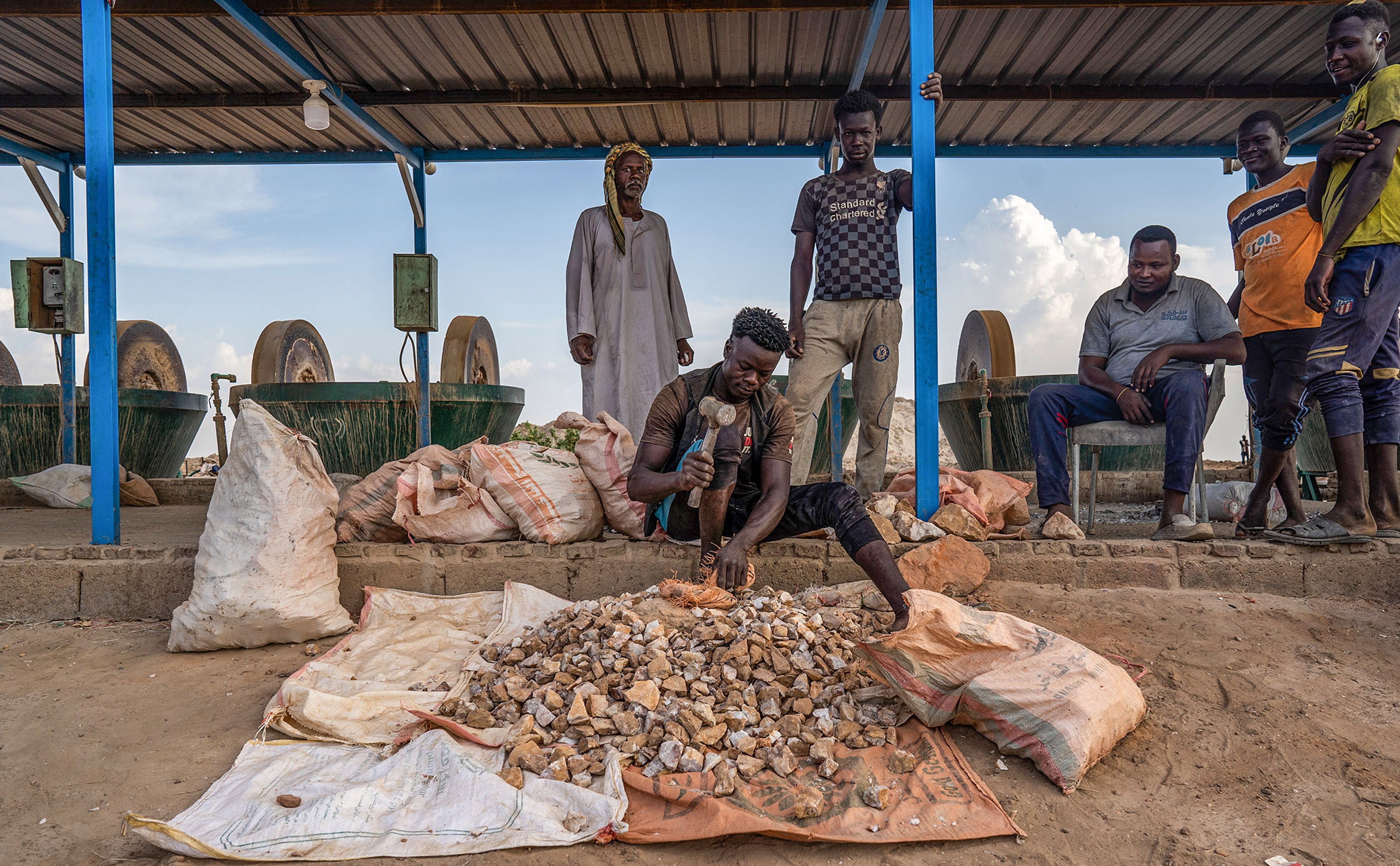 Deadly air strike on goldminers lays bare a Sudan deeply mired in economic deprivation caused by war