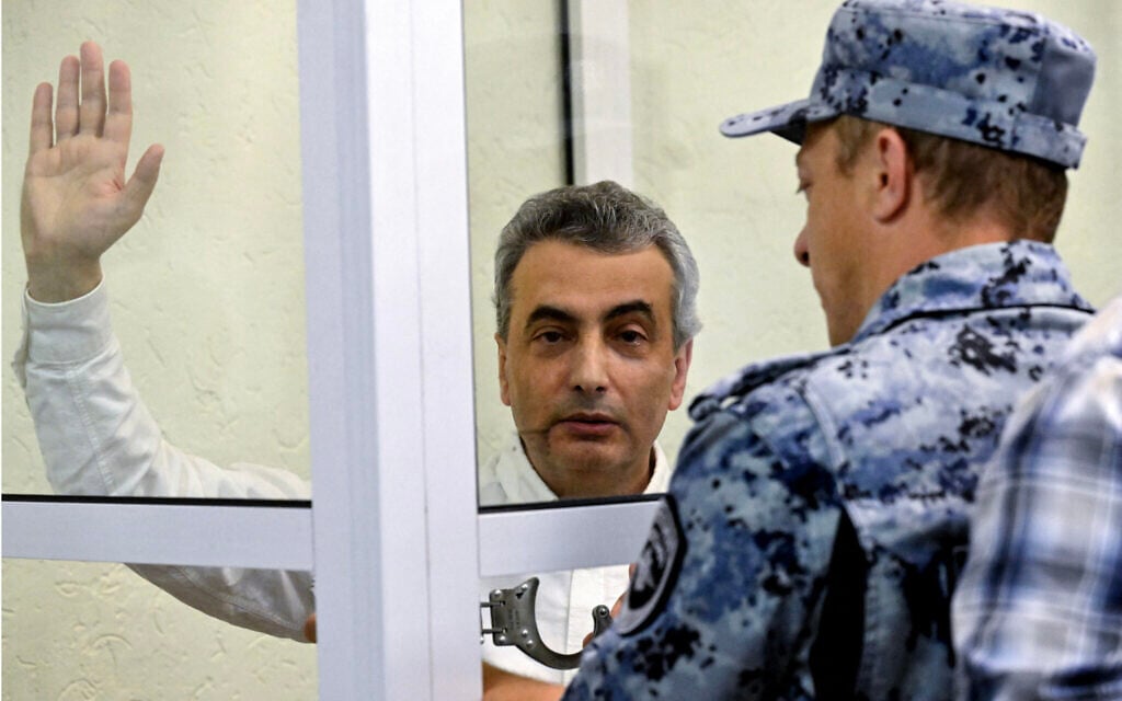 Russian court sentences anti-war politician Lev Shlosberg to 11 years in prison