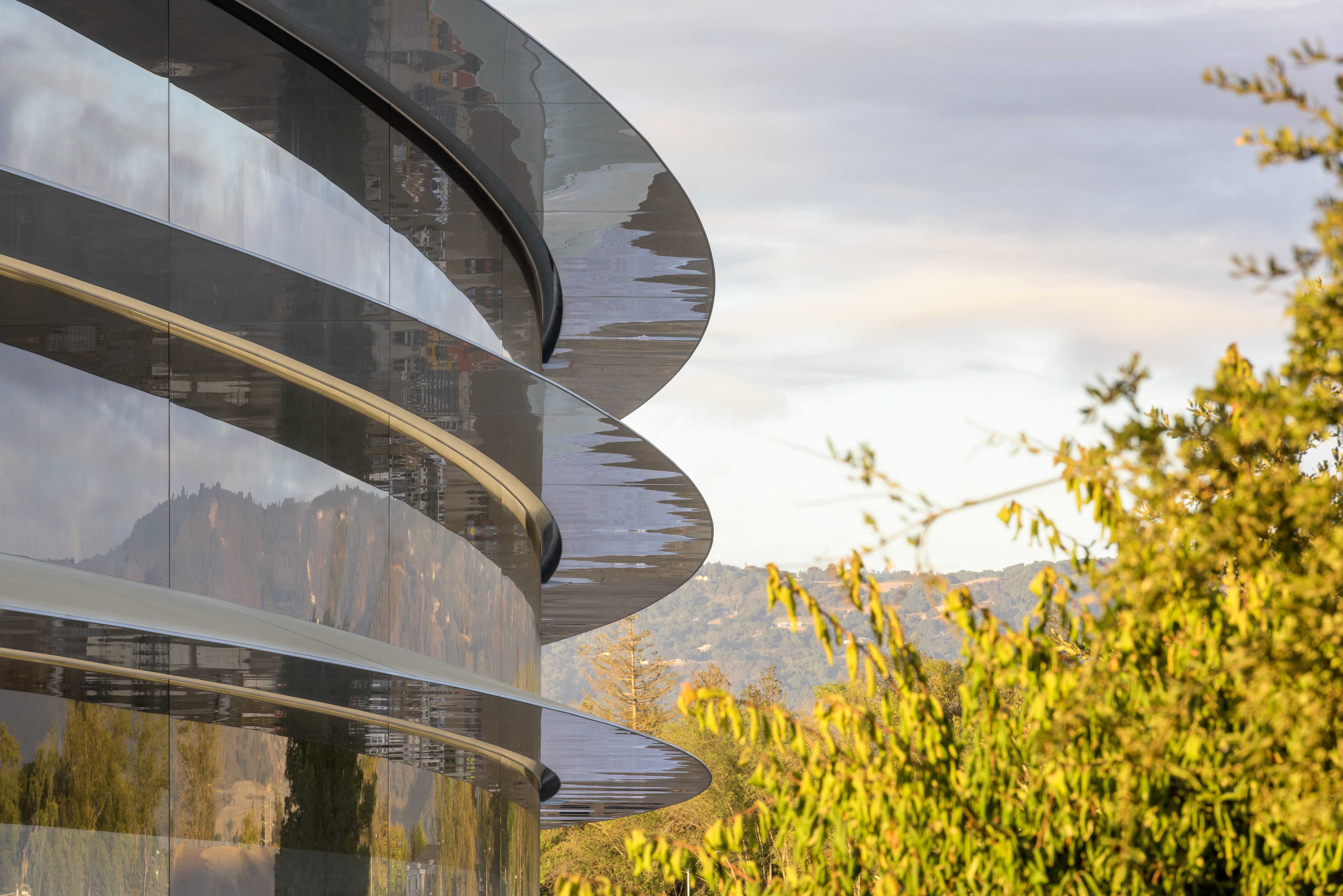 US confounds Apple’s memory supply challenge