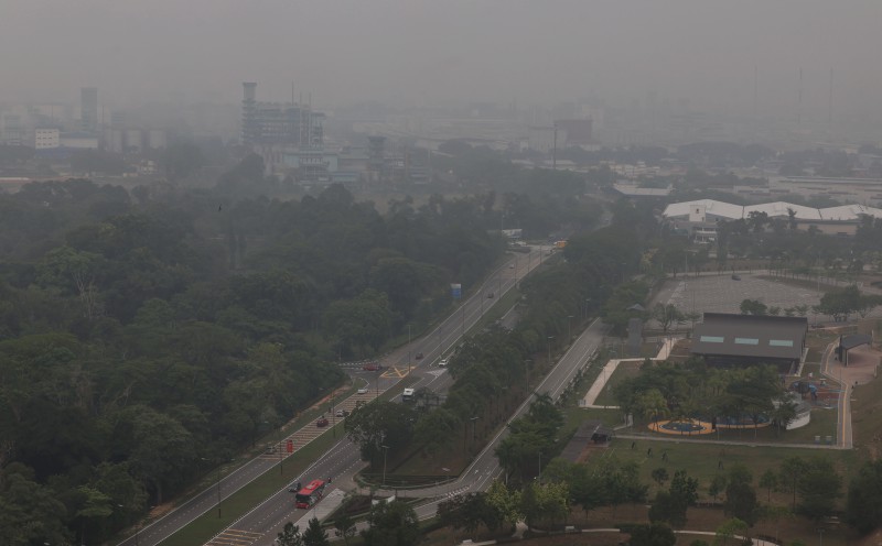 Johor leads unhealthy air quality readings, followed by Selangor