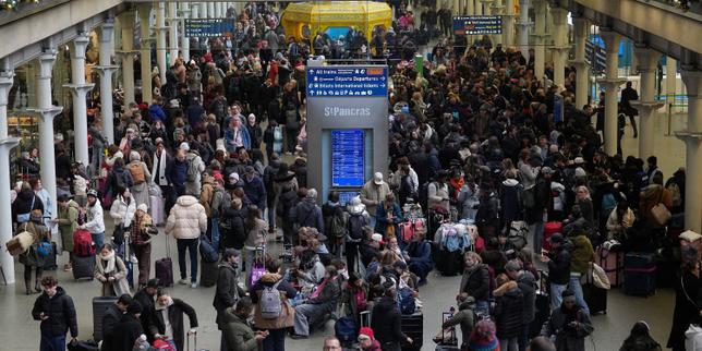 Virgin receives track access to launch Eurostar rival in 2030
