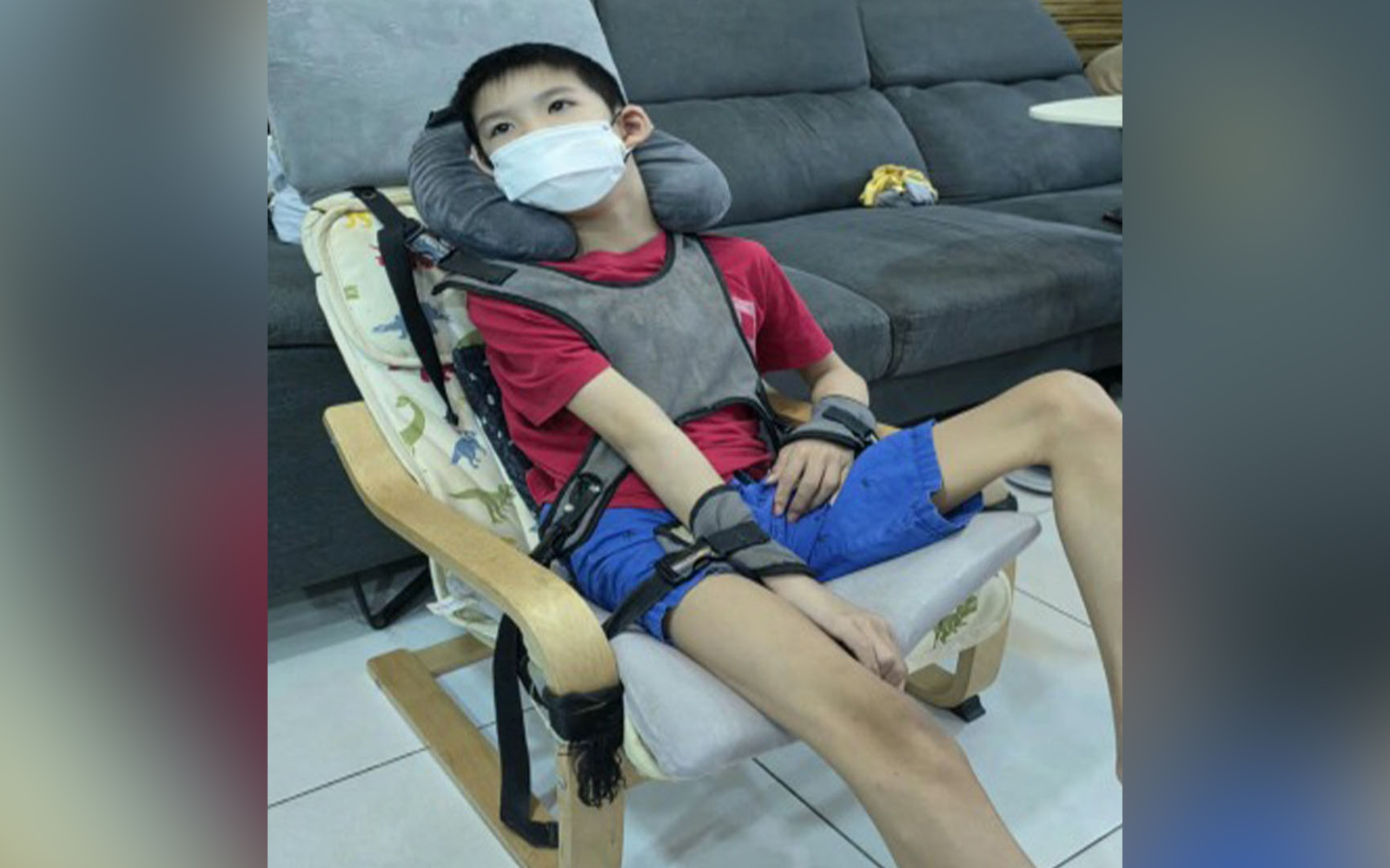 Bapa ubah suai kerusi demi lindungi anak