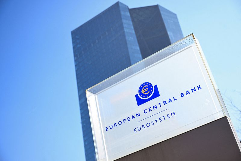 European stocks lower as Trump threatens Oman and Hormuz traffic collapses