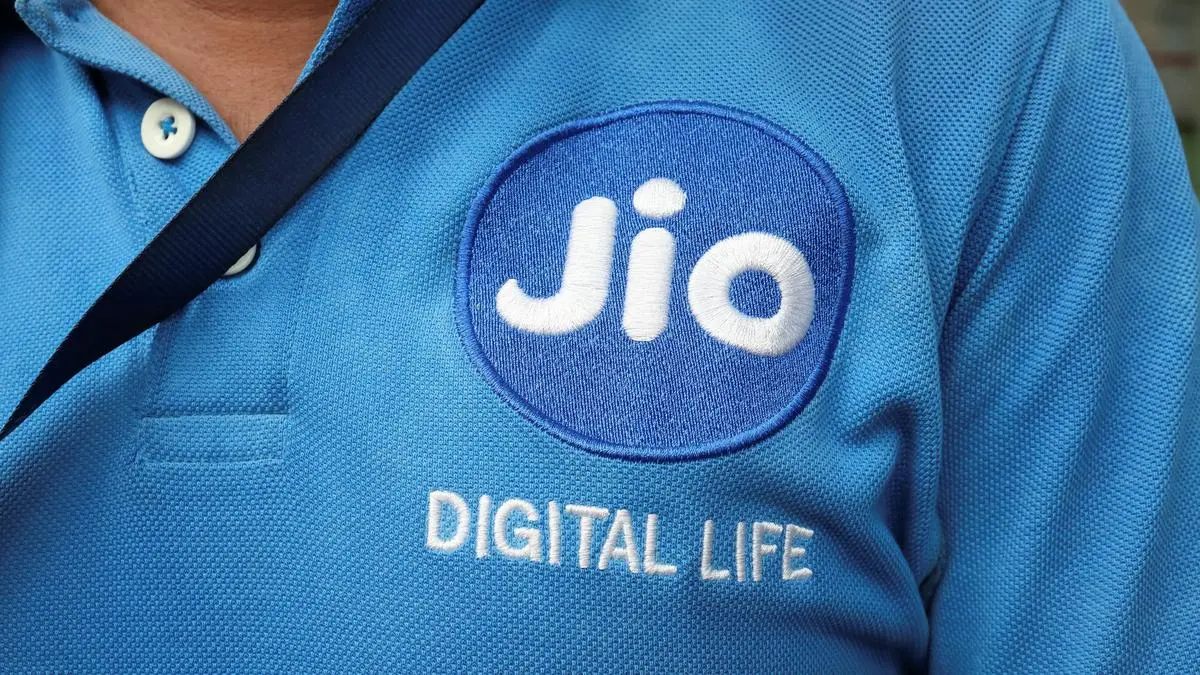 Jio’s $3.2 billion IPO tests Ambani appeal with young Indians