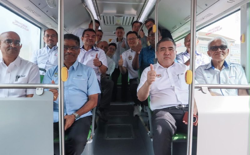 Loke: Rapid KL cannot turn away foreigners, but disruptive passengers can face action