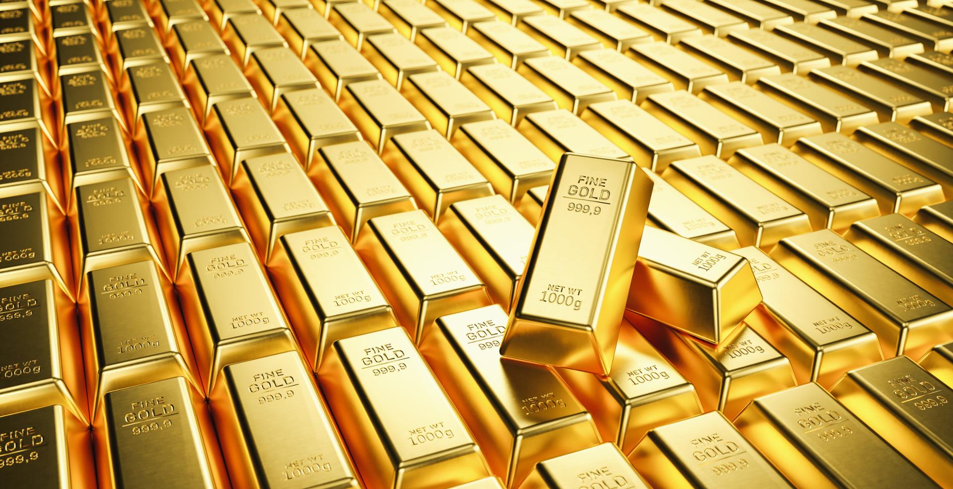 Gold shows early signs of reclaiming safe-haven appeal after Iran war selloff
