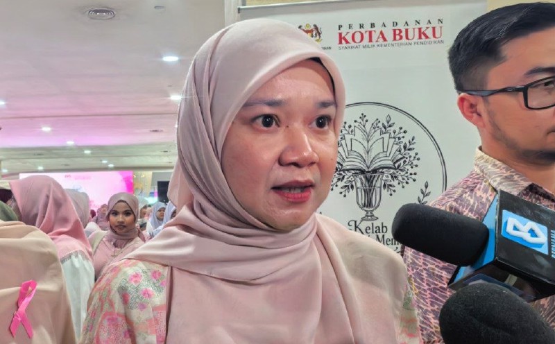 Fadhlina: Police handling probe into suspicious packages at schools