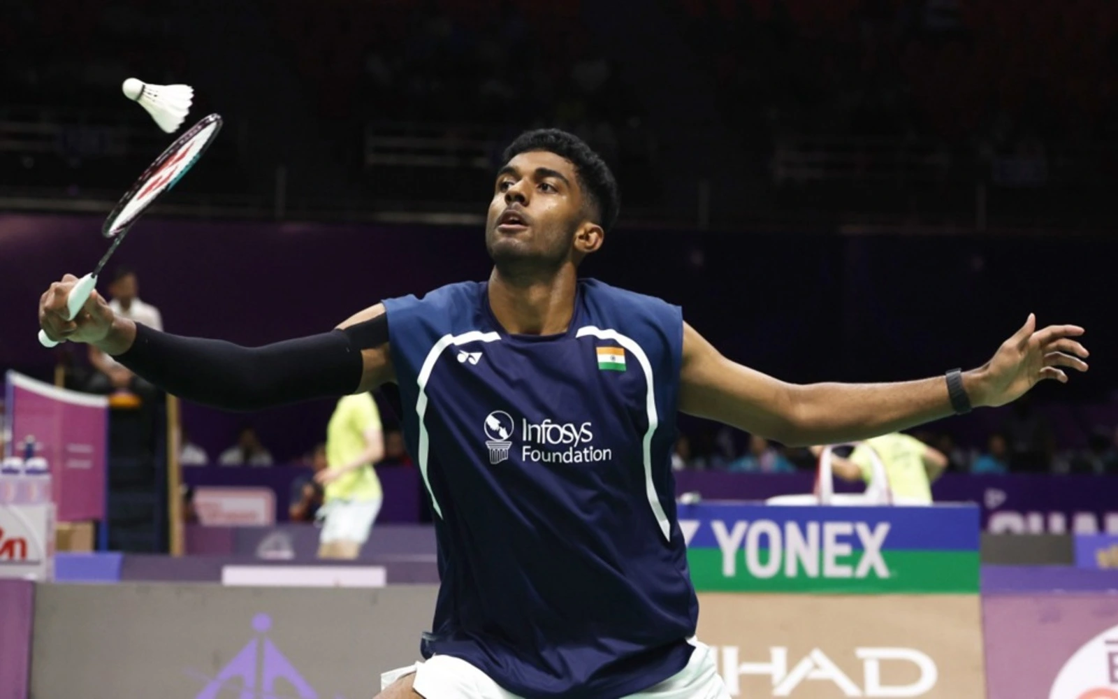 World No 1 Shi suffers shock first-round exit at badminton worlds