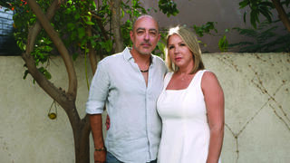Cancer strikes twice: husband and wife diagnosed in same month, undergo chemo together