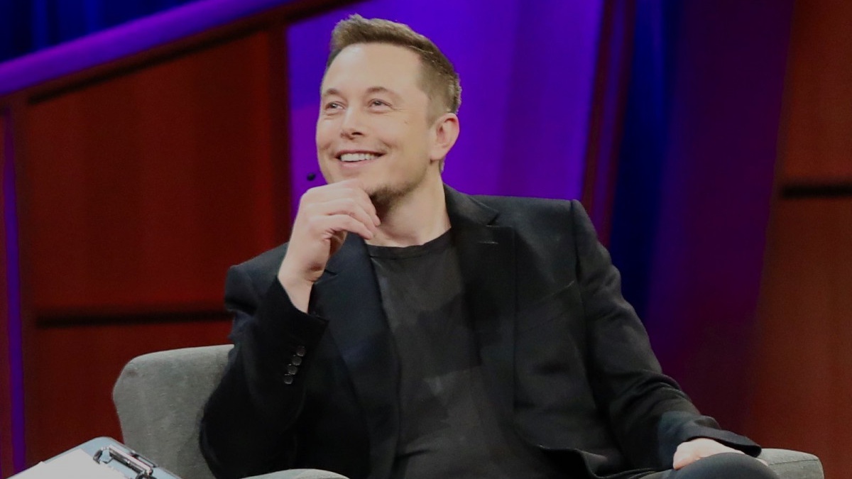 Musk personally suggested to Trump limiting Starlink speeds for Ukrainian forces – media