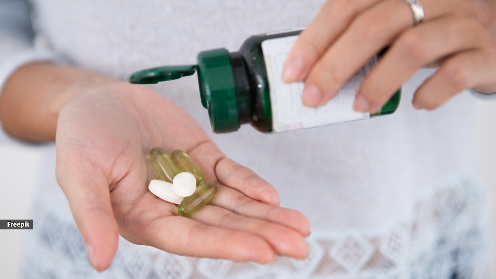 Best time to take probiotics: morning, after meals or before bed