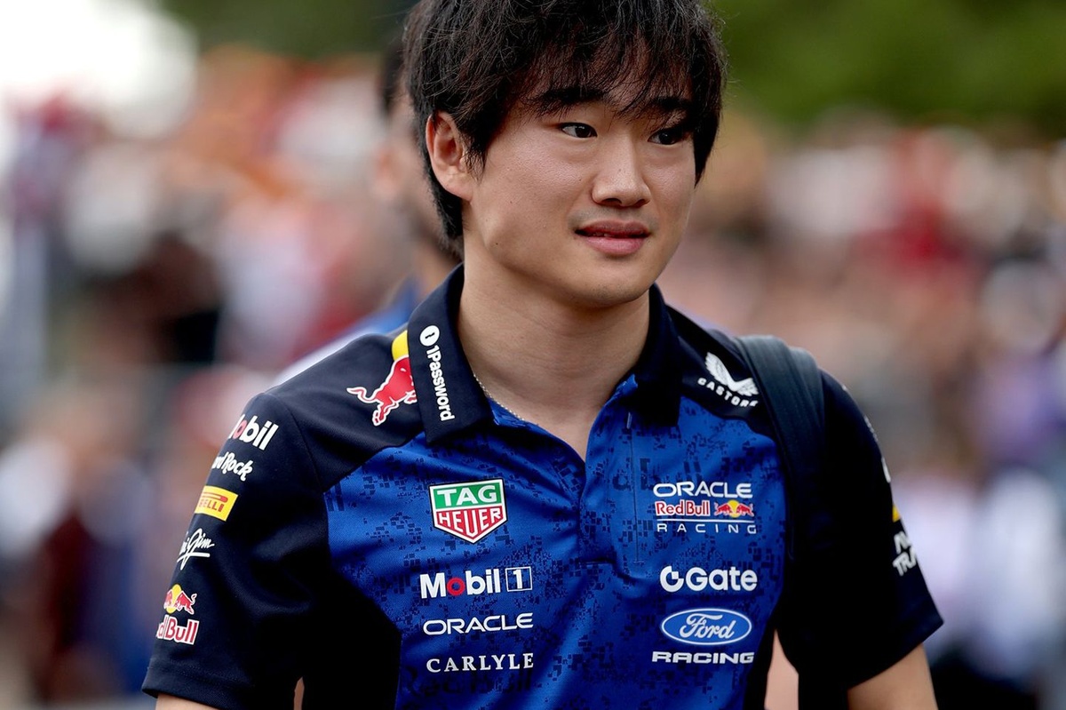 F1 veteran Yuki Tsunoda in talks for 2027 IndyCar seat with Meyer Shank