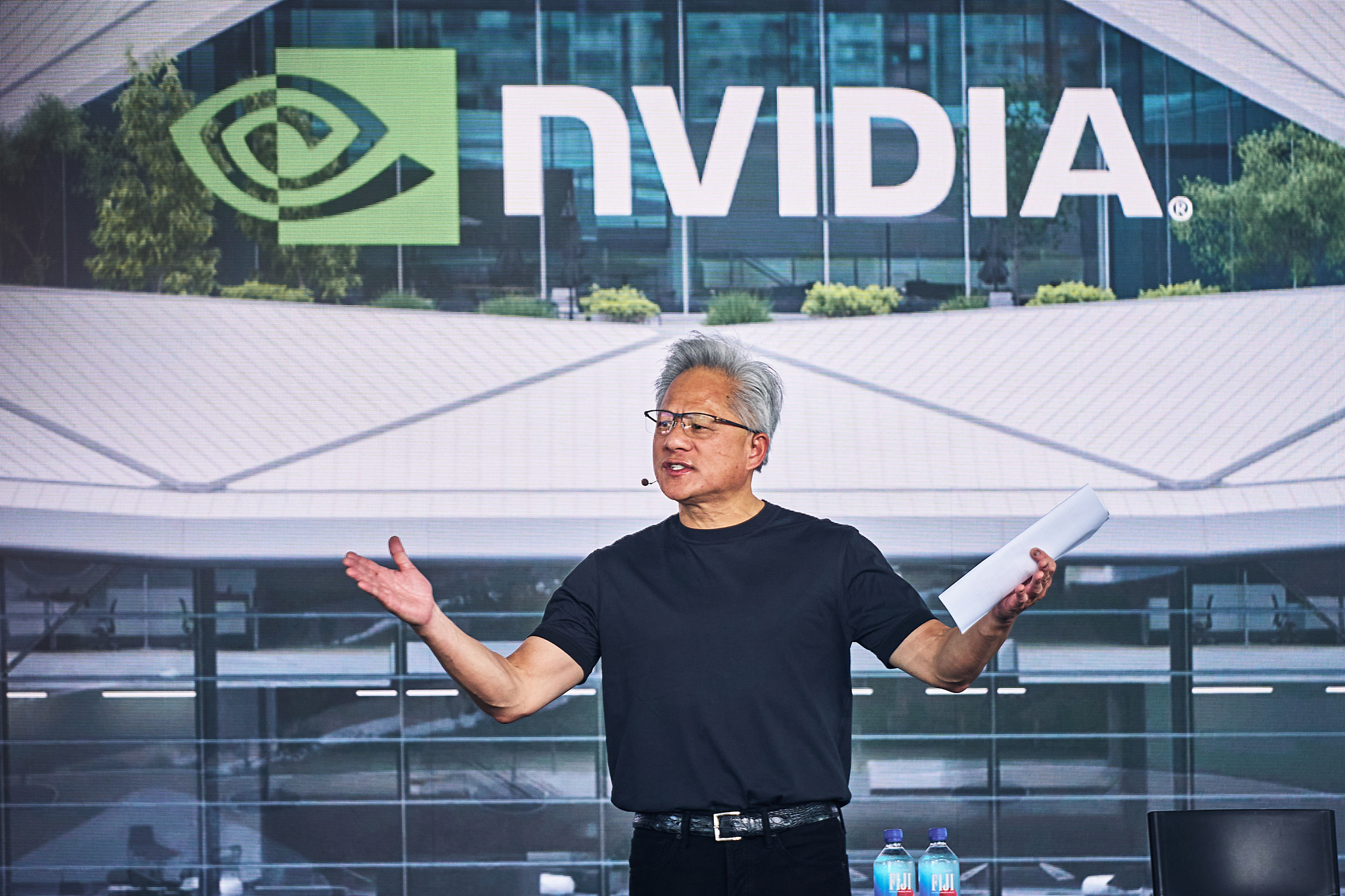 Nvidia avala con más de 100.000 millones de dólares un megacentro de datos para OpenAI