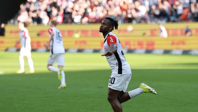Former Chelsea striker Batshuayi joins Abha
