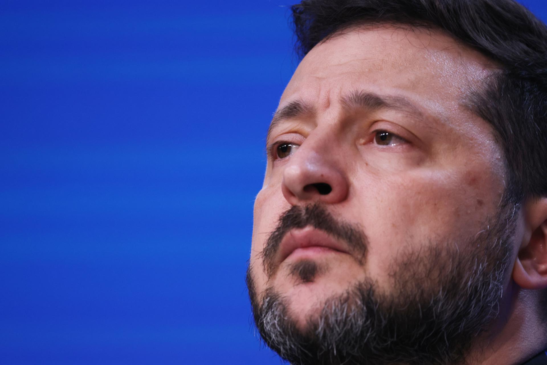 Zelenskyy urges support for new US sanctions on Russia put on hold by Trump