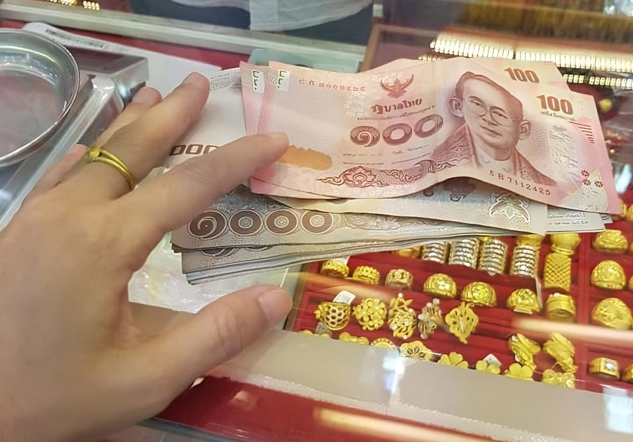 Gold Closes 150 Baht Up After 23-Swing Trading Day