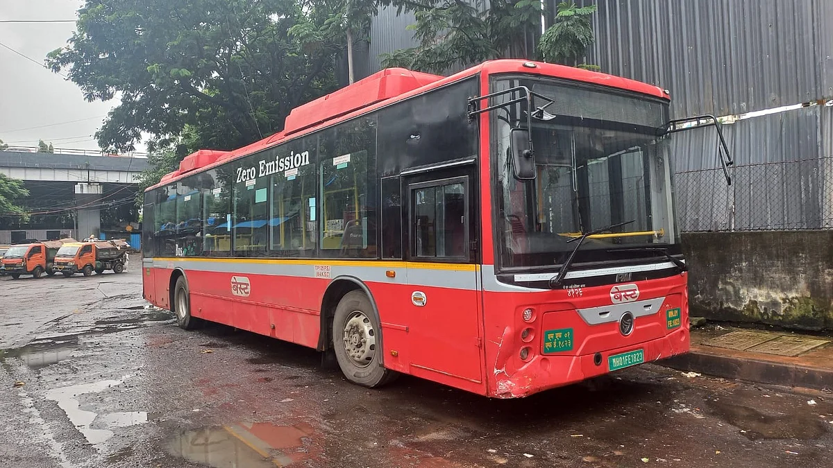 Wet-Lease BEST Bus Hits Six Vehicles In Andheri, Three Injured; Safety Of Contractor-Operated Buses Under Scrutiny