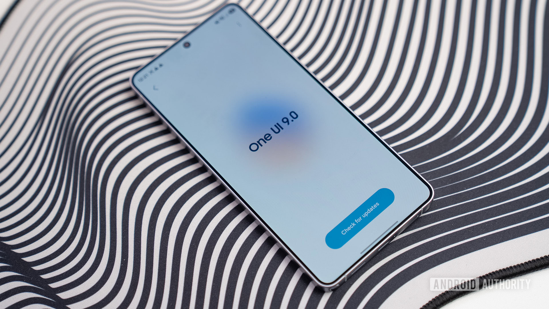 One UI 9 gives your wallpaper a little life with this new feature