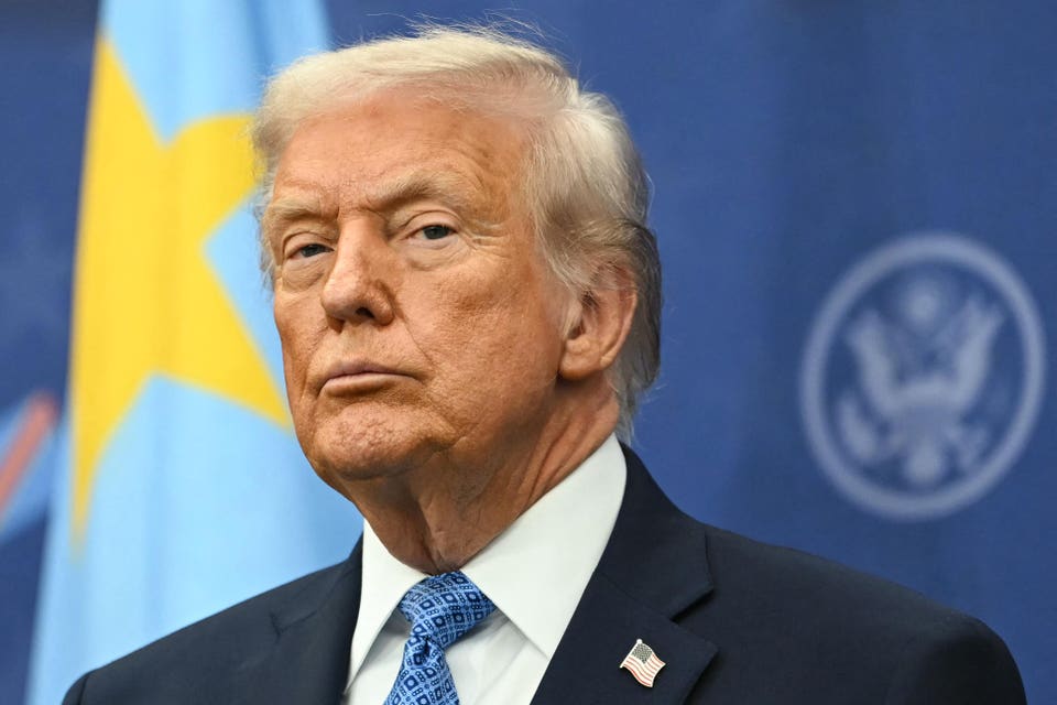 Trump Approval Rating Reportedly Declines Among Republicans—As Dems Have Midterm Advantage