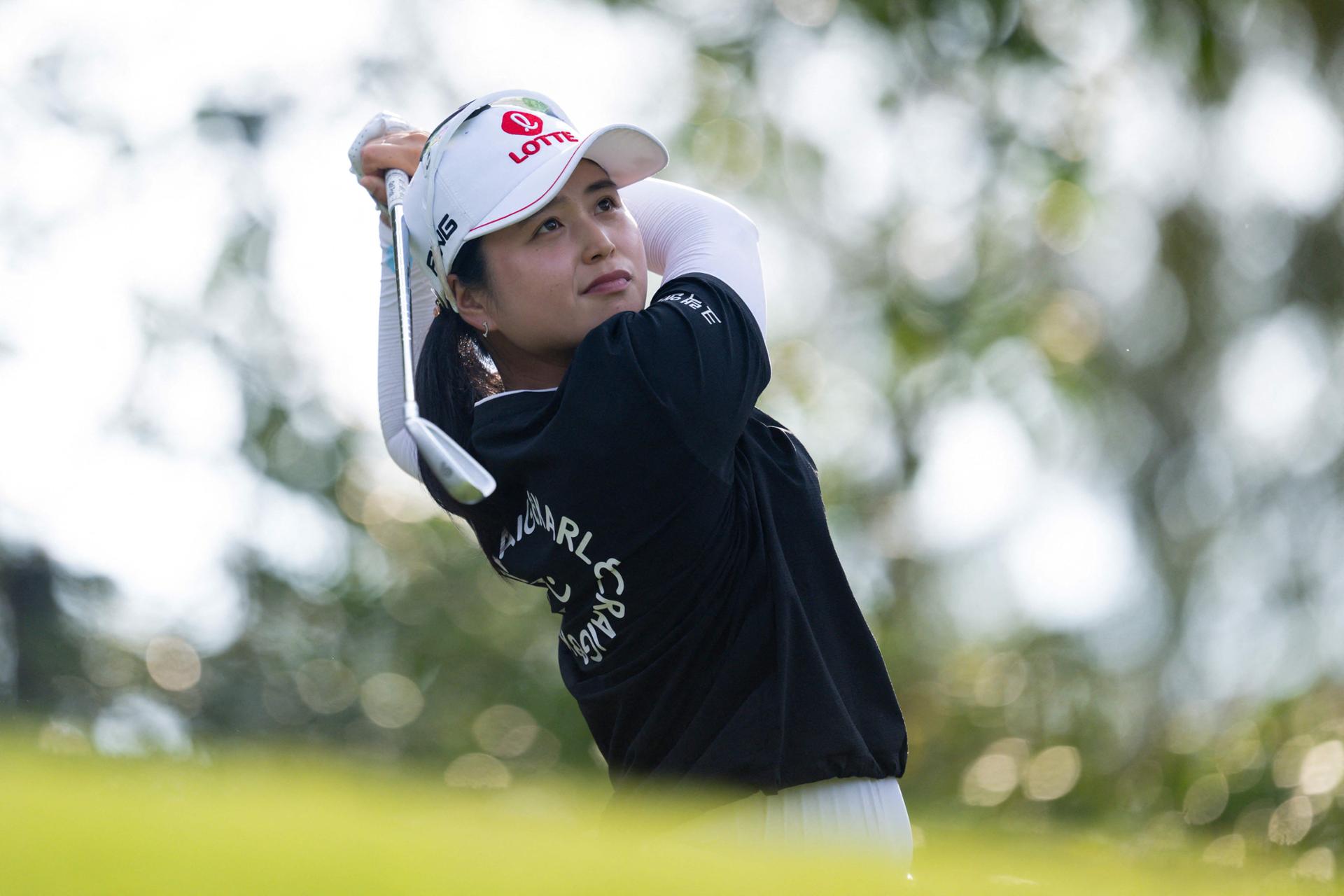Choi Hye-jin blows late lead, settles for 2nd place in LPGA event in Shanghai