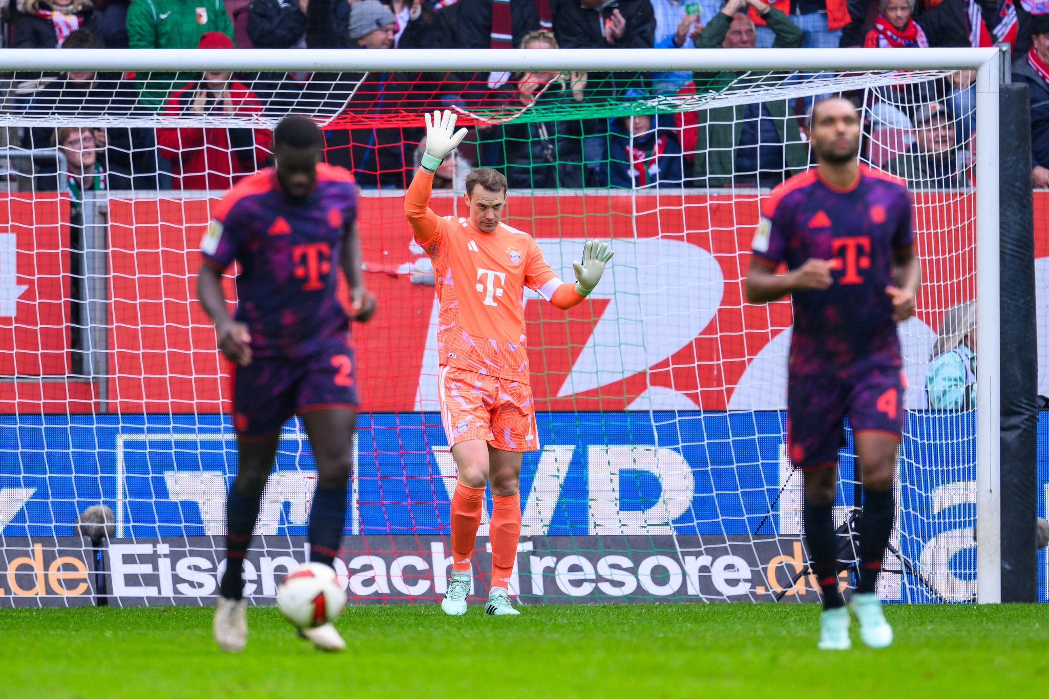 Neuer's Bayern return for Arsenal match unclear