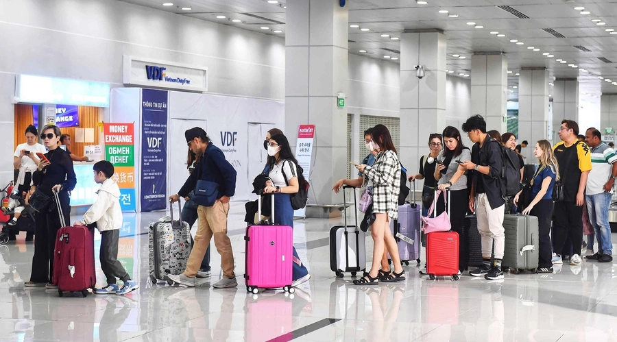 Vietnam's largest island adds 8,500 flights in 7 months ahead of APEC 2027