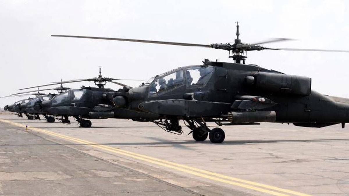 Saudi-led coalition refutes Houthi claim of Apache helicopter downing