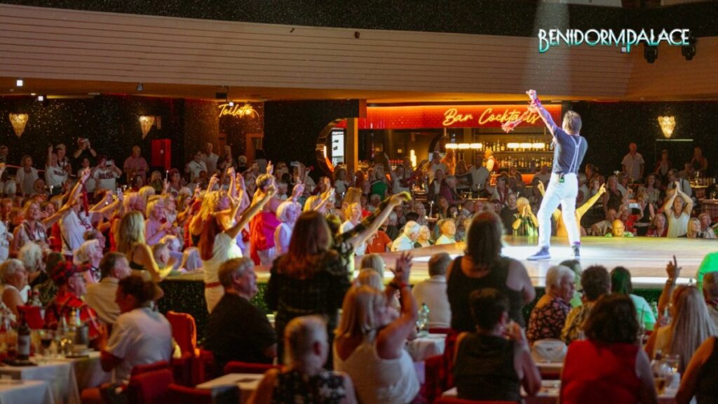 Benidorm Palace hosts Save My Life 16 charity gala for rescued animals in October