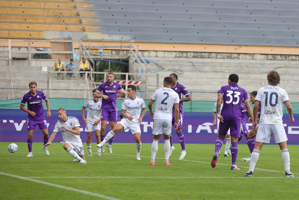 Why it took so long for referees to rule Pongracic equaliser offside against Como