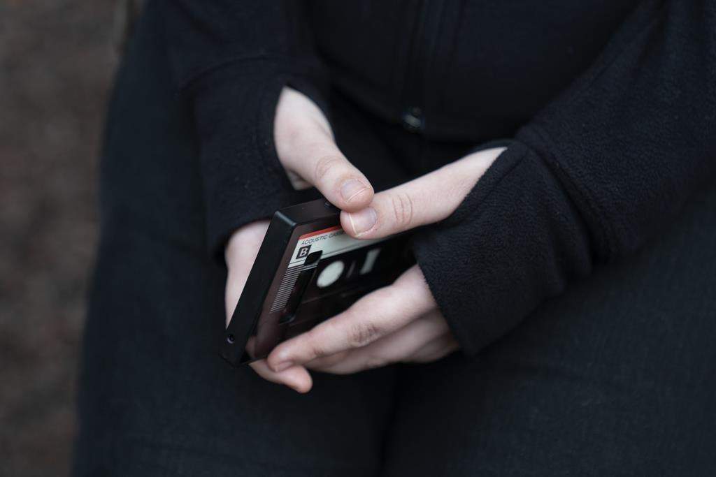 Experts say Canadian youth social media ban likely to see Charter challenge