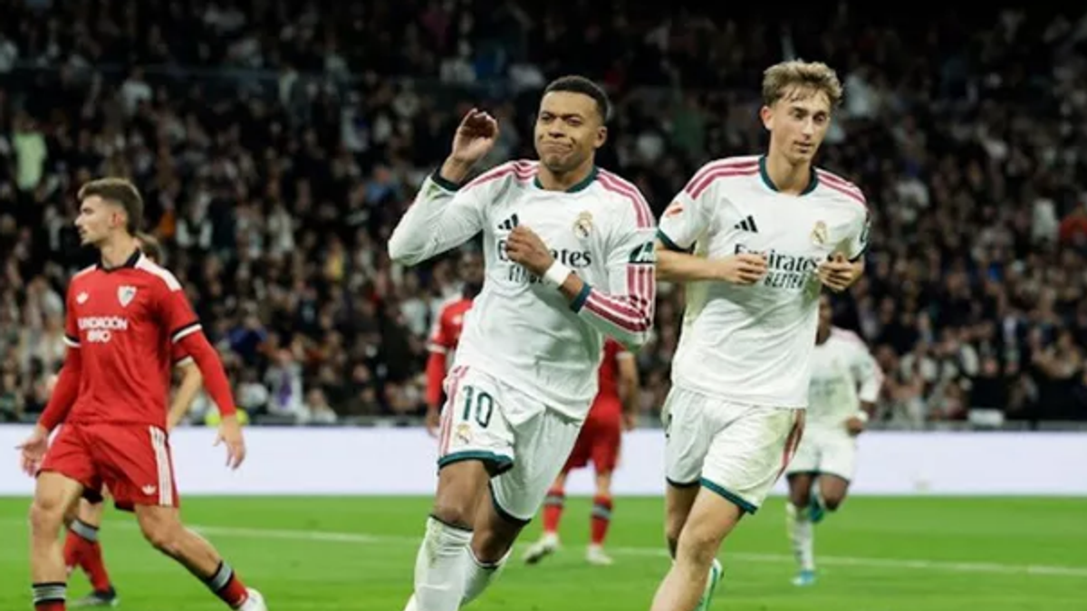 Real Madrid thrash Sevilla 4-1 in La Liga clash