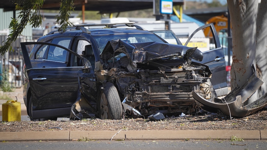 Police say driver's 'life-threatening injuries' are inconsistent with NT crash