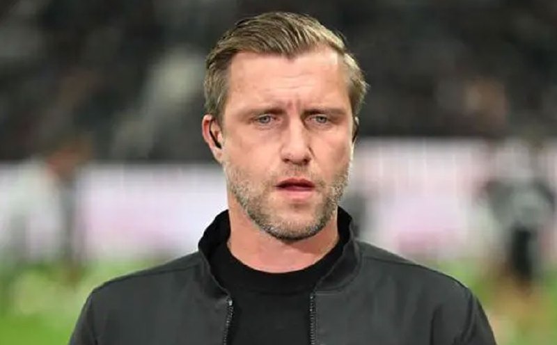Sporting director Kroesche leaves Frankfurt